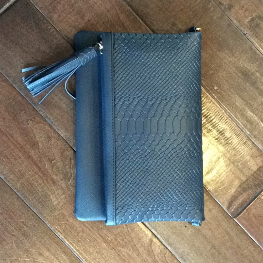 Gigi New York Convertible Clutch